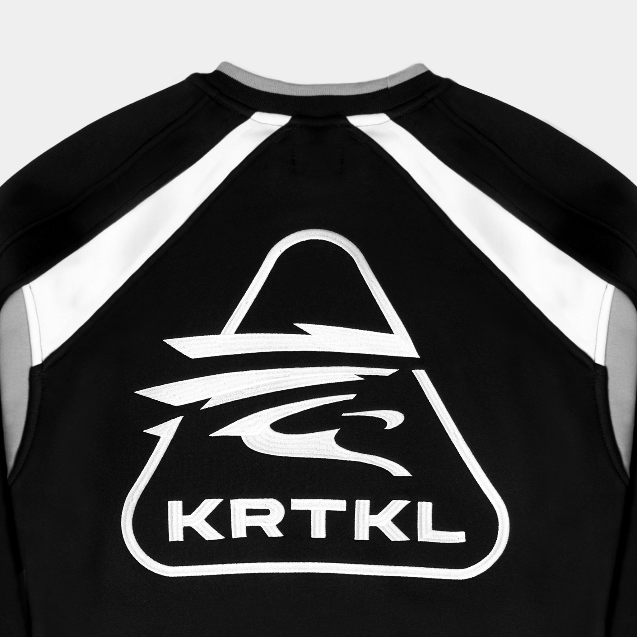 OUTCAST CREWNECK (NOIR BLACK)